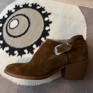 Agnes B Western Ankle Boots Brown Suede Size 38 NWB